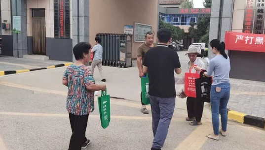 乌兰察布市无纺布袋上的“大文章”